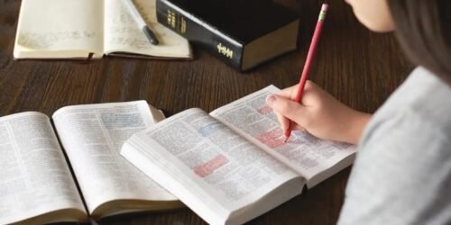 Quais são os 13 principais assuntos bíblicos?