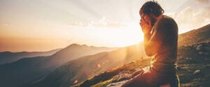 Como Orar com Fé: 3 Passos para Transformar Sua Vida