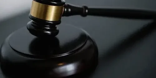 Justificação pela Fé – Romanos 3:19–26