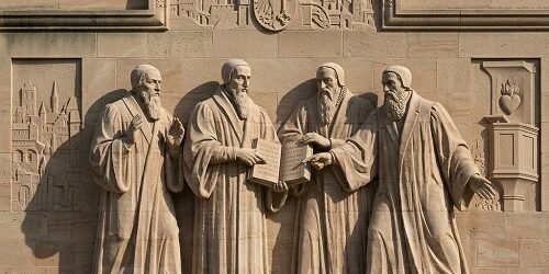 O que é calvinismo? Entenda de forma clara e completa